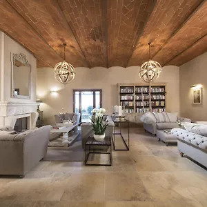 בית חווה Borgo Argiano, קסטלנואובו ברארדנגה